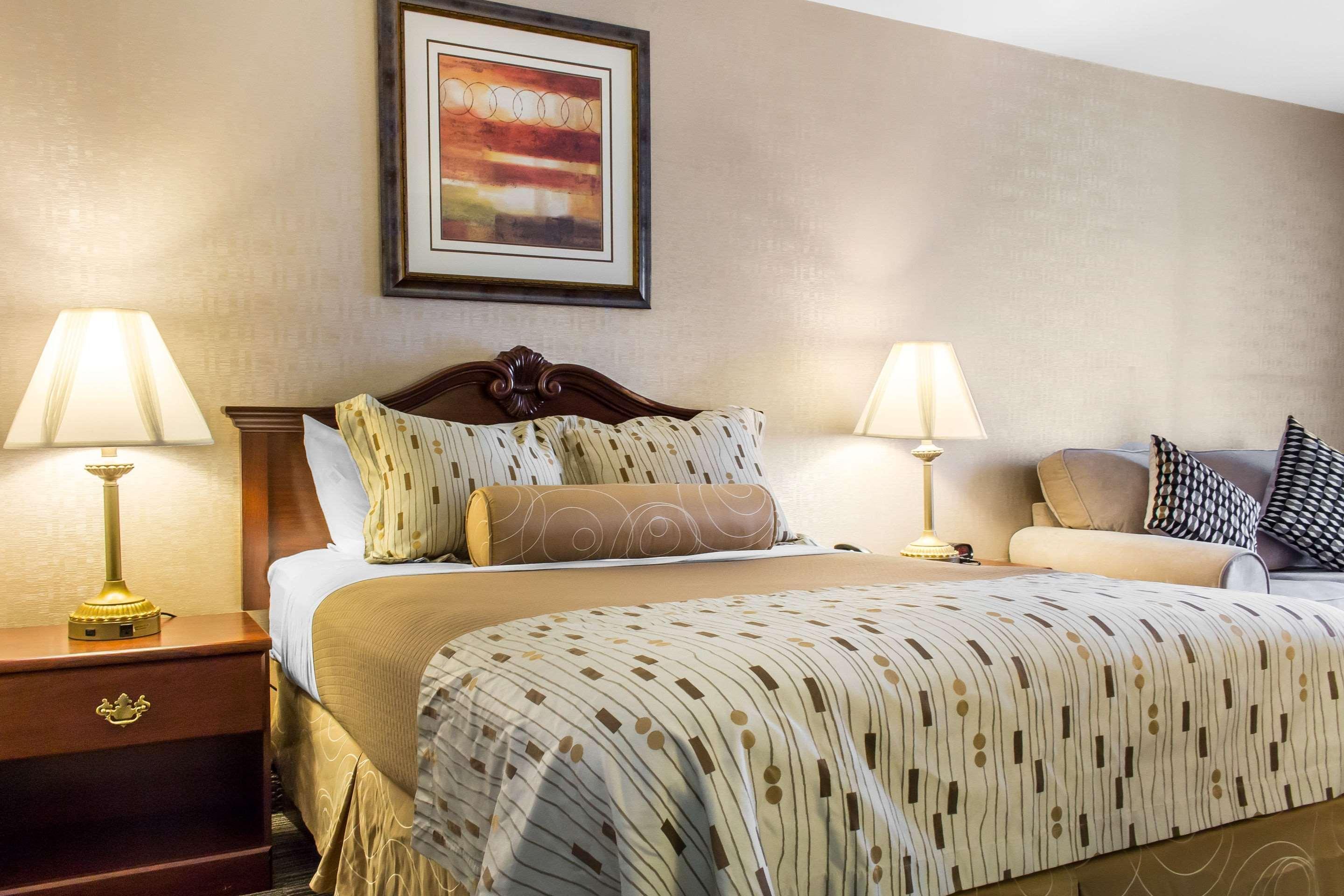 Clarion Hotel Philadelphia International Airport Essington Exterior photo