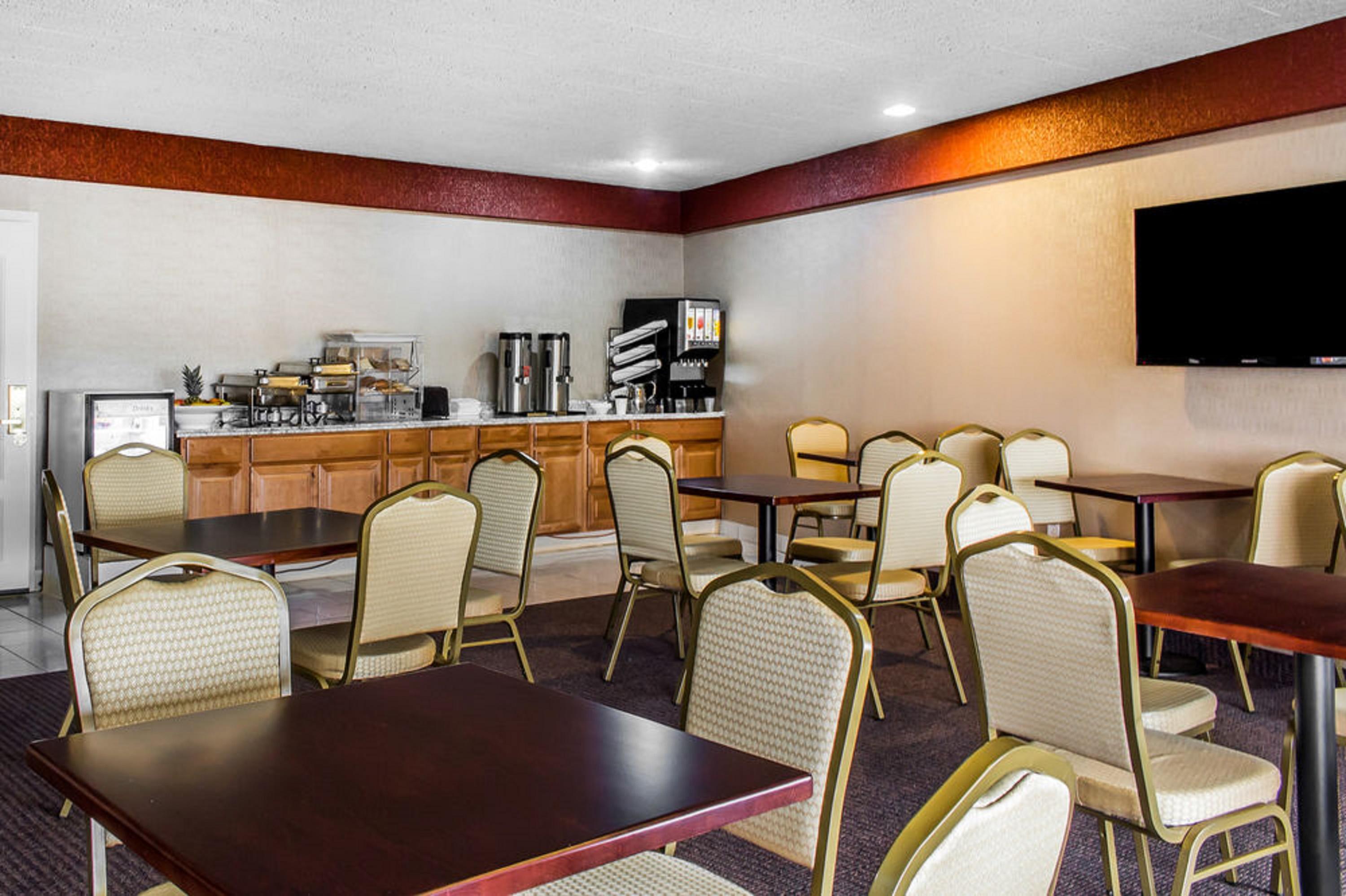 Clarion Hotel Philadelphia International Airport Essington Exterior photo